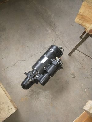12V190 ディーゼルエンジンのスタートモーター St710 チドンで使用 12vb 46.03 100kg