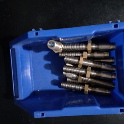 Shengdong 700kw 天然ガスの発電機 部品 非標準部品とシリンダー