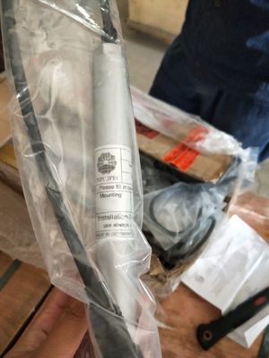 ジーチャイエンジン発電機 H16V190 スパークプラグ ISO 9001 認定