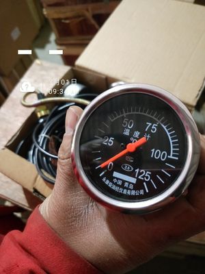 ジチャイ・チドン エンジンパーツ 12V190 プッシュ・ウォーター・アウトレット・テンパー・ゲーザーとオイル・クーラー・ゲーザー
