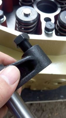 Co1200/20 または Co1300f/3-25 エンジン部品 チドン・ジチャイ 圧縮点火シリンダーヘッド