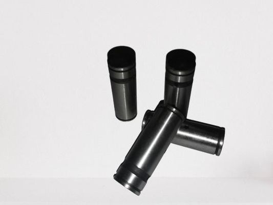 Z12VB. 06号号10.03B ジチャイ内のエンジン部品とディーゼルエンジンの鉄ロールロール