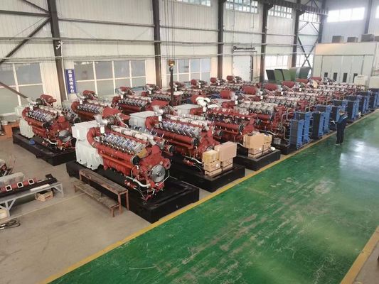 4 ストック 80/120/150/200/300kw 静かなディーゼル発電機 低電力需要のためのセット